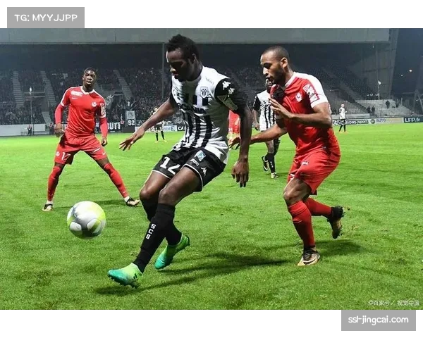 保级大战白热化:阿拉维斯、塞维利亚、马略卡同积31分 保级大战白热化:阿拉维斯、塞维利亚、马略卡同积31分